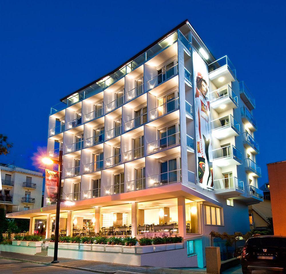 Hotel Atlantic & Spa Gabicce Mare Exterior foto