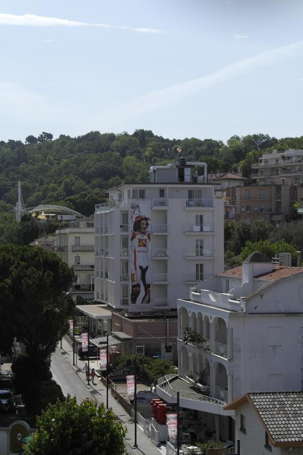 Hotel Atlantic & Spa Gabicce Mare Exterior foto